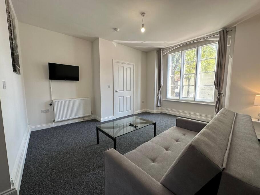1 Bed Central Newark Flat 1St Floor Экстерьер фото